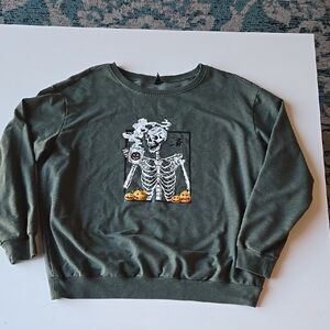 Halloween Skeleton Graphic Sweatshirt